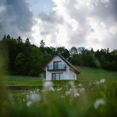 Na Jedrzejowkach - Kwietna Laka Nyaraló